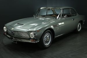 Ein grandios restaurierter Iso Rivolta 300 ! Erstzulassung in der Schweiz !
